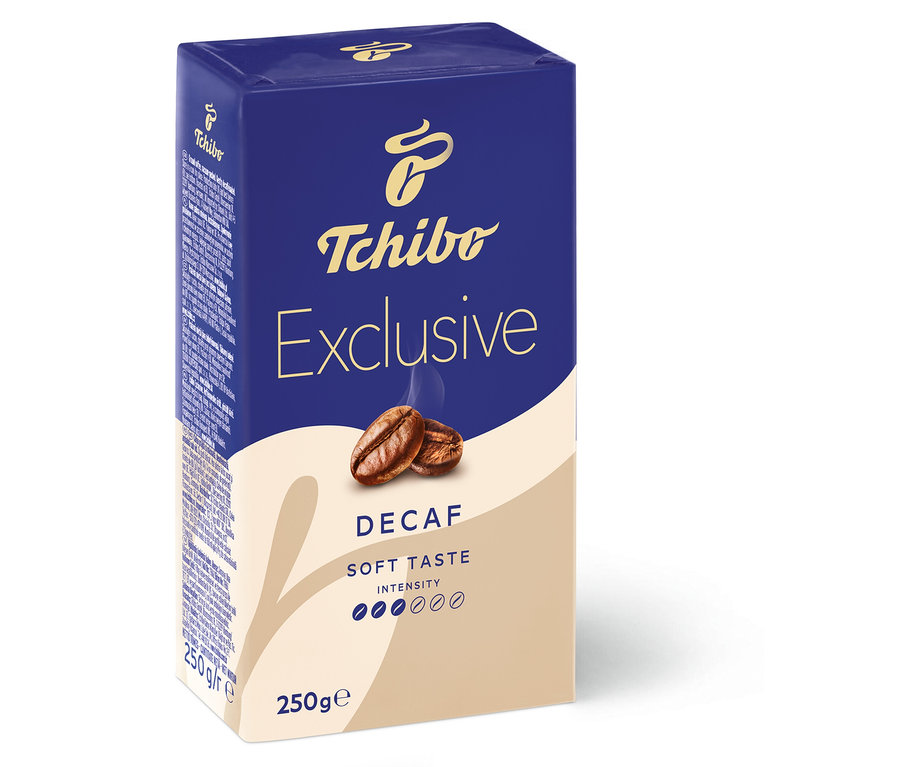 Egy csomag Tchibo Exclusive Decaf 250g őrölt kávé kék-bézs dobozban.