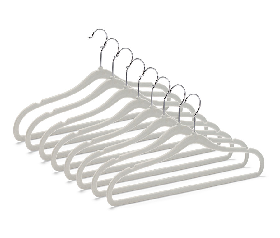 Nyolc keskeny, szürke vállfa fém akasztóval.