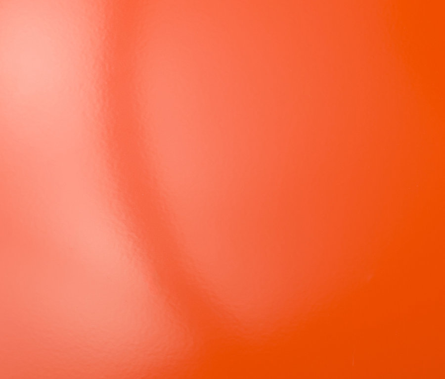 Narancssárga háttér tükröződésekkel.