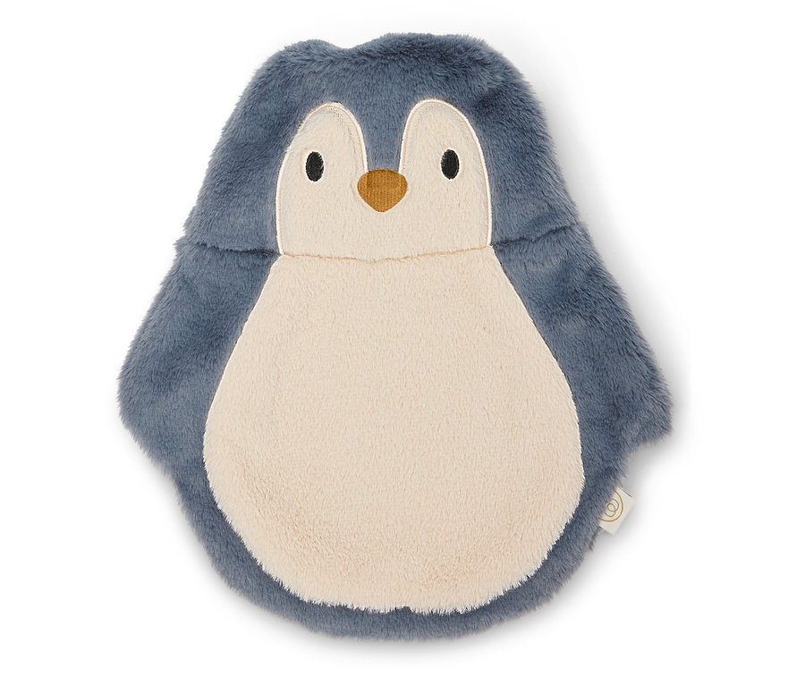 Egy pingvin alakú hőpalack fekszik egy fehér háttéren.