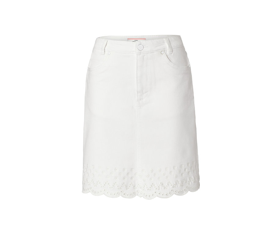 Fehér, hímzett farmerszoknya.
