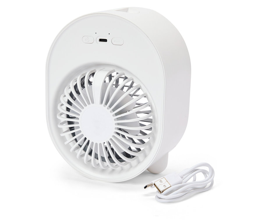 Egy fehér, kerek mini ventilátor áll egy USB-kábel mellett.