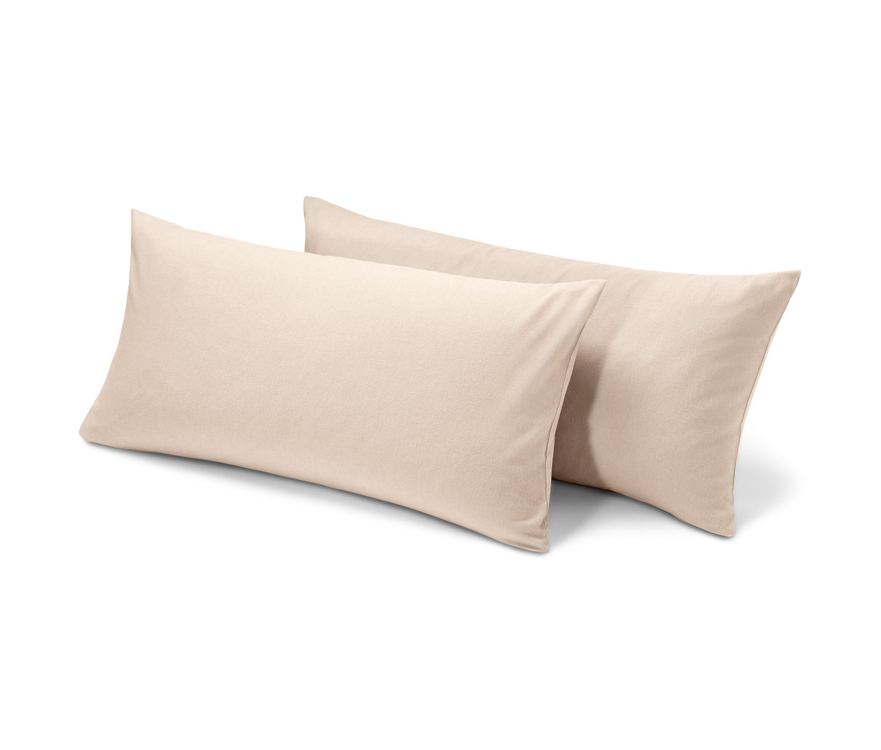 Két bézs pamutflanel párnahuzat.