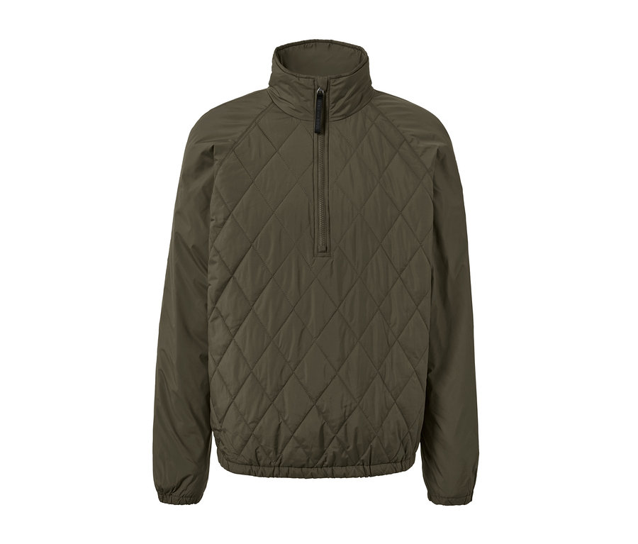 Egy olíva színű, rombuszmintás, félcipzáras férfi széldzseki.