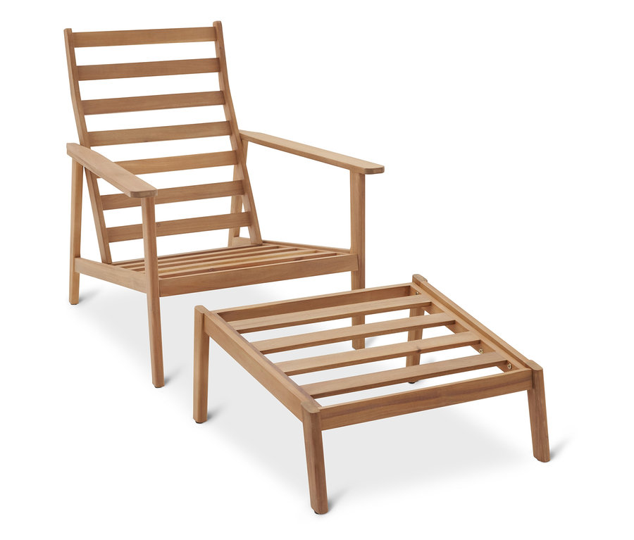 Faszínű fotel lábtartóval.