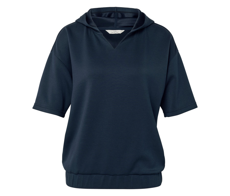 Sötétkék kapucnis rövid ujjú pulóver gumírozott aljjal.