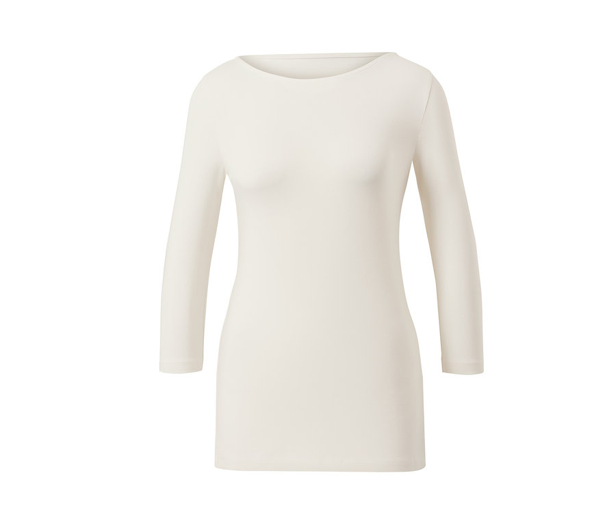 Fehér, háromnegyedes ujjú női felső.