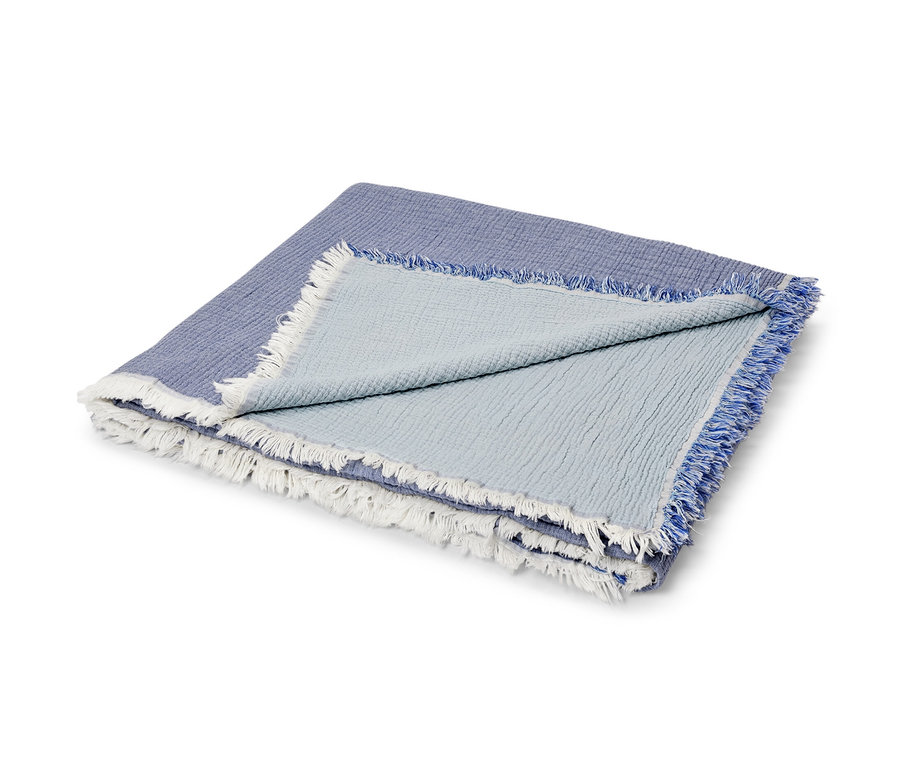 Kék muszlin ágytakaró, 220 x 240 cm.