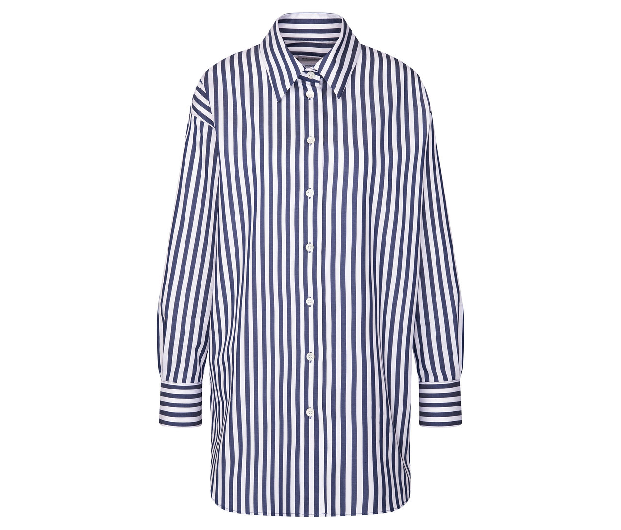 Kék-fehér csíkos, hosszú ujjú, gombos ing.
