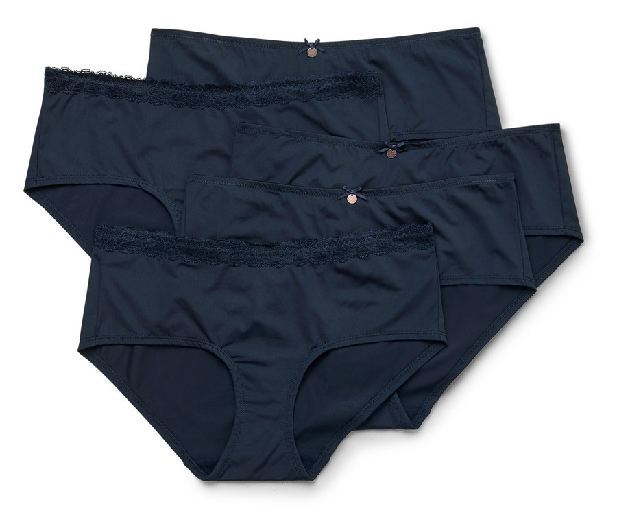 Öt pár sötétkék női alsónemű fekszik egymáson. Némelyik csipkés szegéllyel rendelkezik.