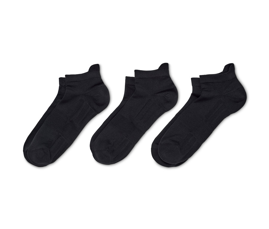 Három pár fekete unisex profi futózokni.