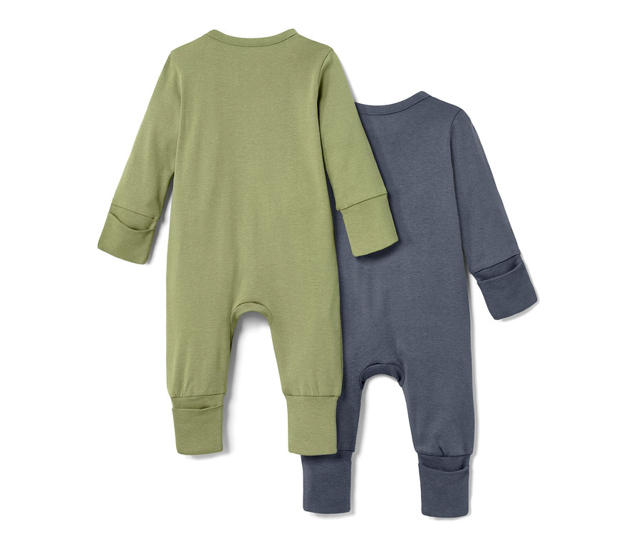 Két kisgyerek egyrészes pizsama olívazöld és szürke színben.