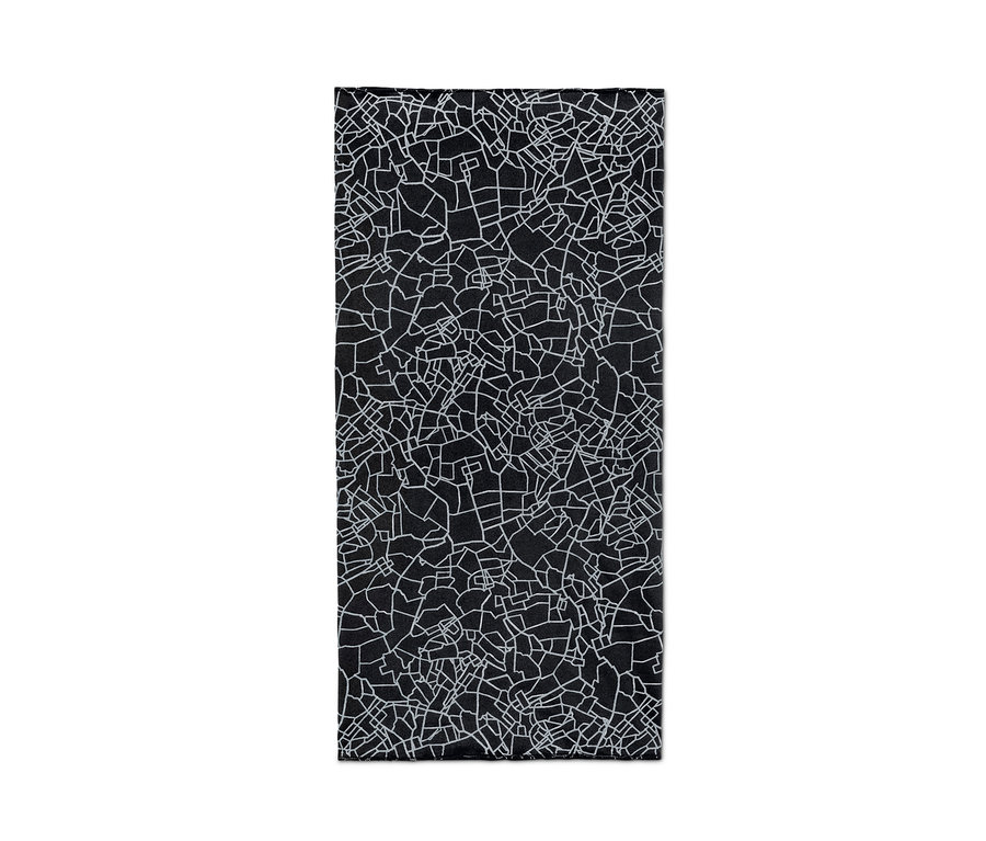 Fekete, fényvisszaverő multifunkcionális kendő.