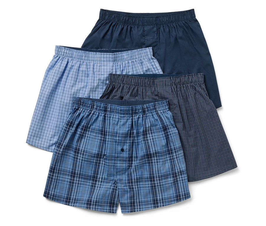 Négy különböző színű és mintájú férfi boxer.