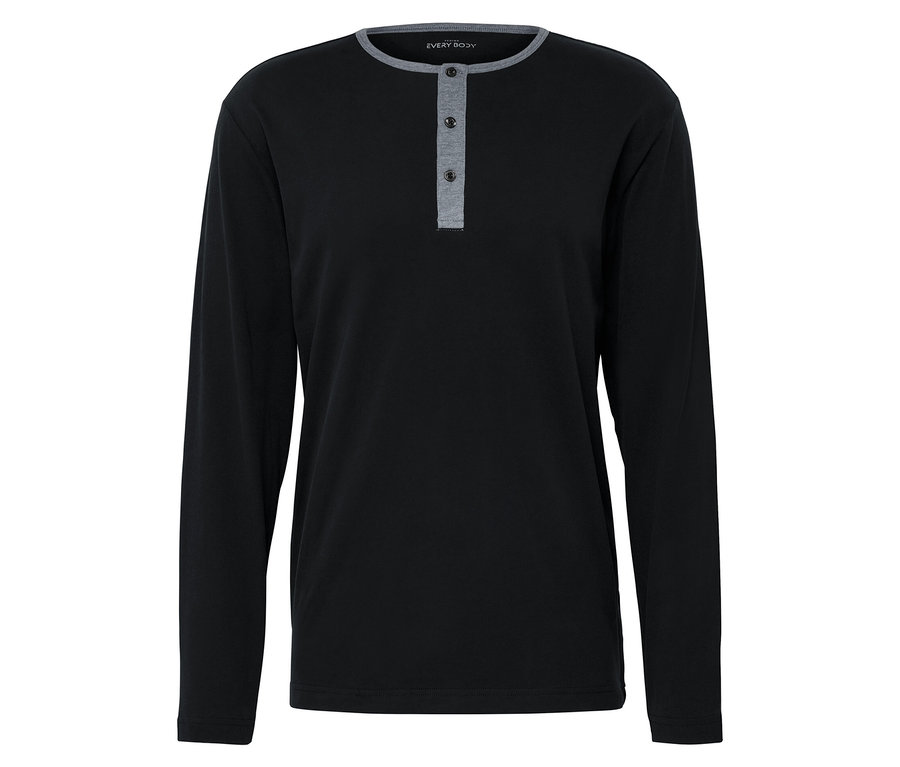 Fekete, hosszú ujjú póló szürke gombos nyakkivágással.