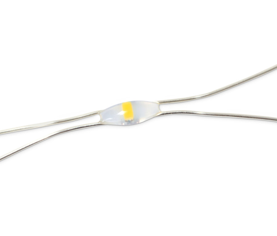 Egy LED-es mikro égősor, 20 csepp közelről.