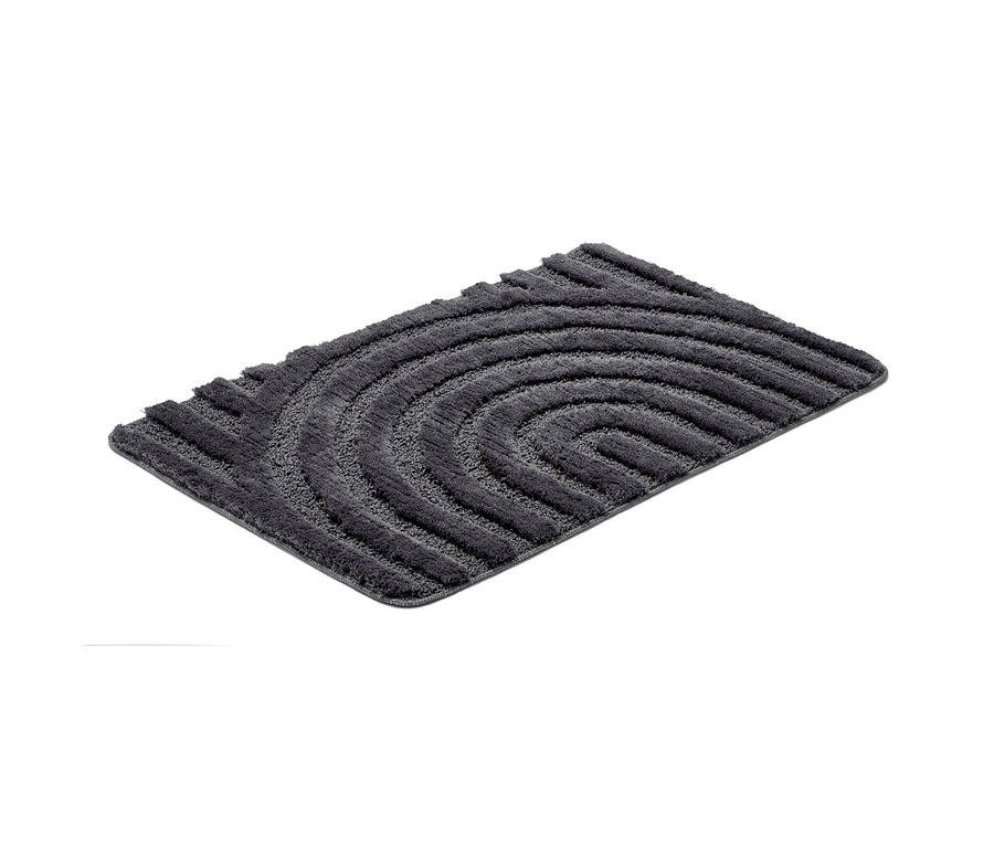 Antracit színű Wellness fürdőszobaszőnyeg, kb. 50 x 80 cm, vízszintes dombornyomott csíkokkal.
