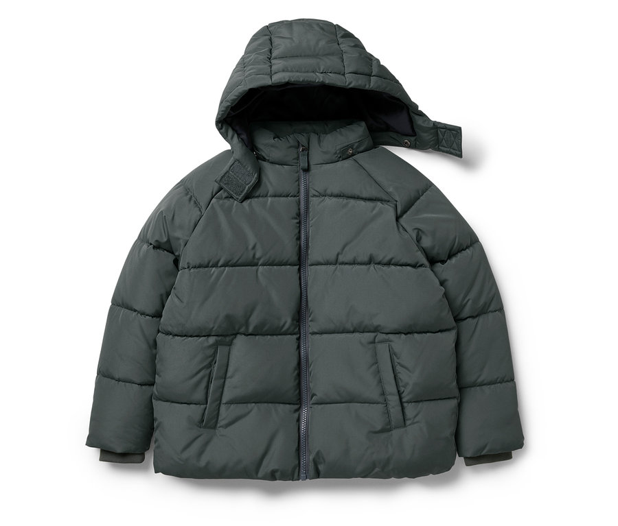 Egy szürke, kapucnis pehelykabát fekszik fehér háttéren.