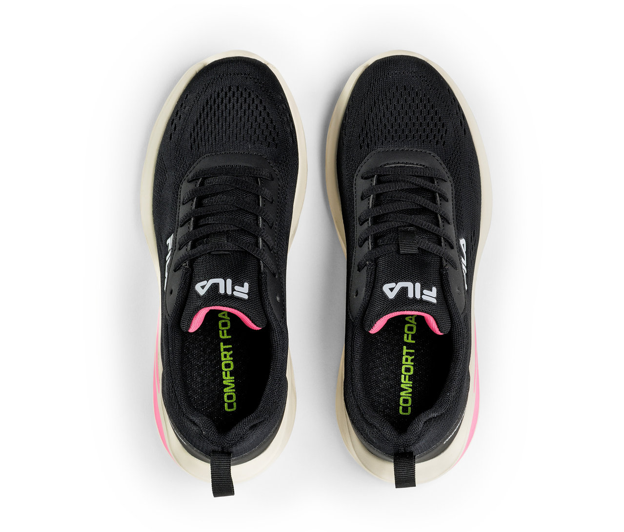 Felülnézet két fekete FILA Specctris női sneaker cipőről.