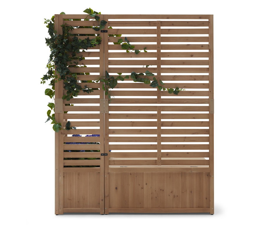 Fából készült paraván futónövényekkel.