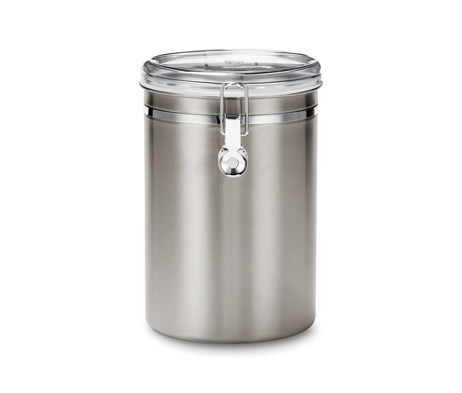 Egy 1 kg-os, rozsdamentes acélból készült aromatároló doboz fehér háttér előtt.