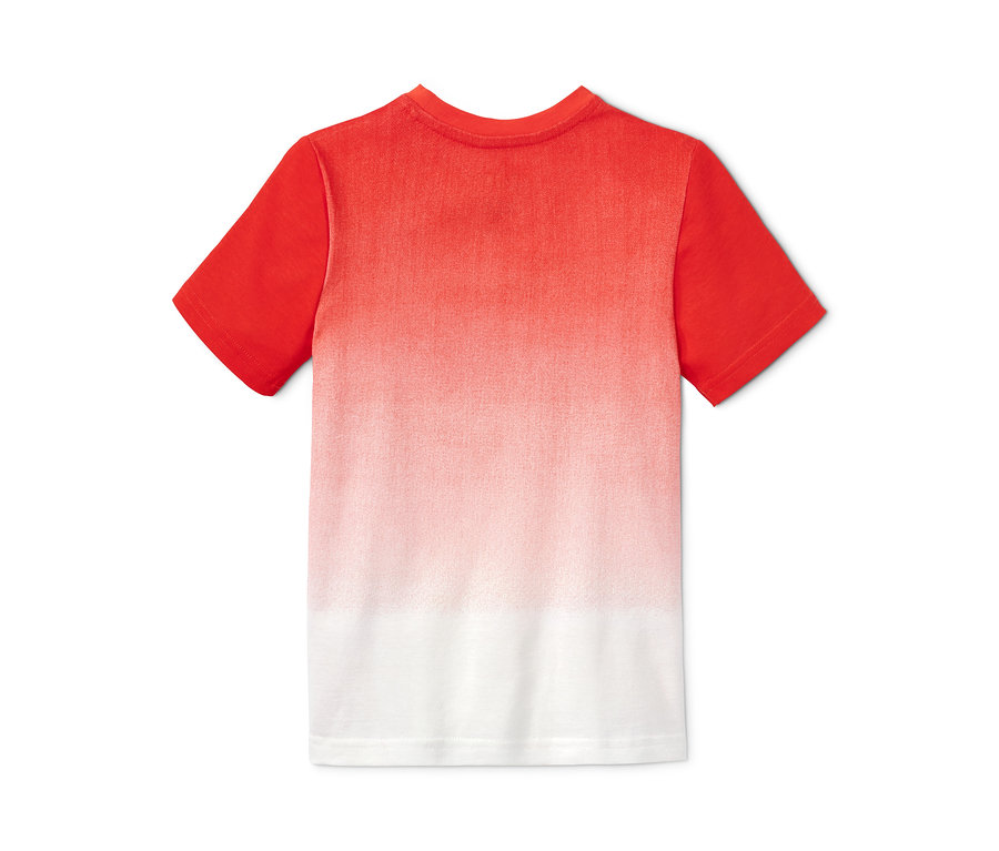 Egy póló hátulja, melynek a felső része piros, ami lefelé haladva fehérbe megy át.