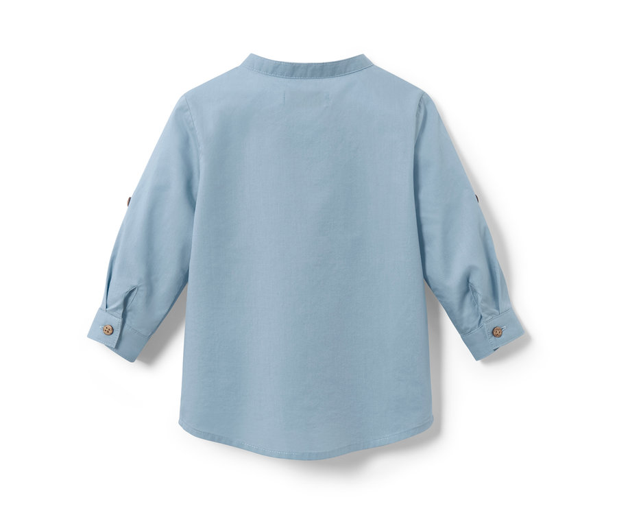 Kék gyerek ing hátulnézetből.