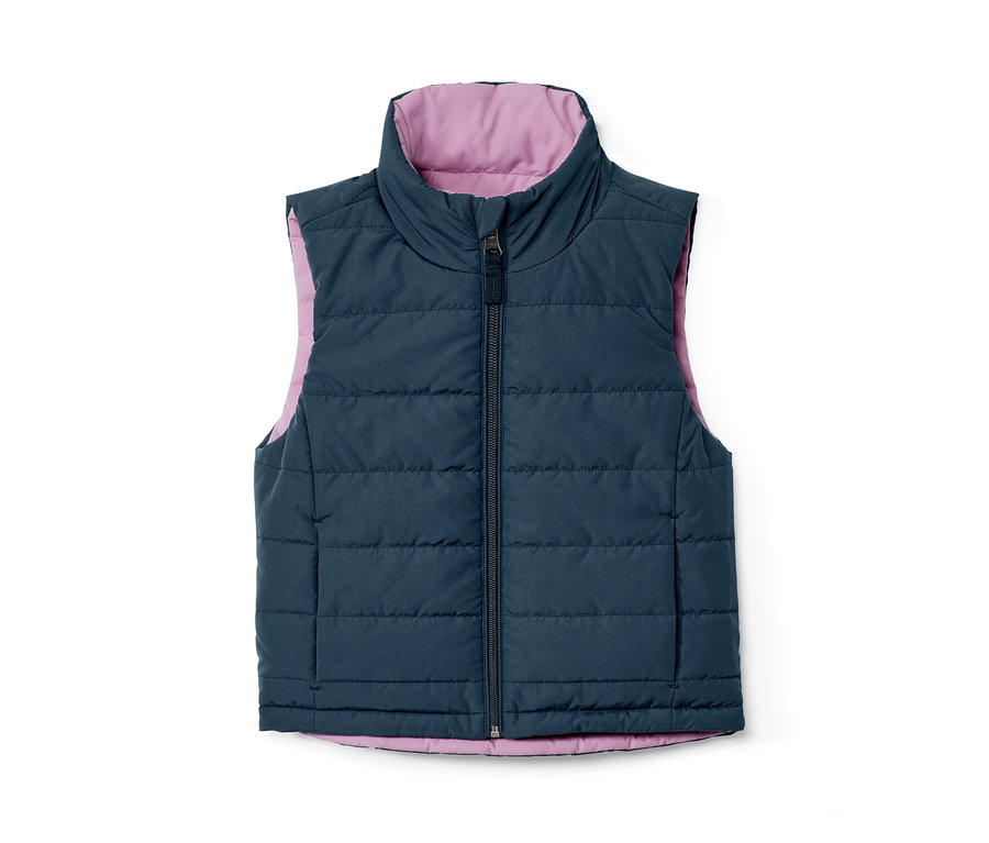 Egy sötétkék lány kifordítható steppelt mellény.