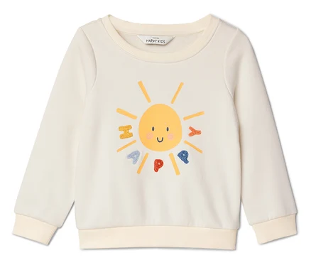 Egy krémszínű pulóver sárga napocska mintával és a "HAPPY" szóval.
