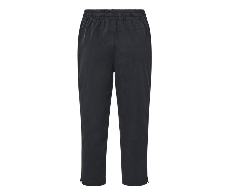 Egy fekete softshell funkcionális térdnadrág fehér háttérrel.