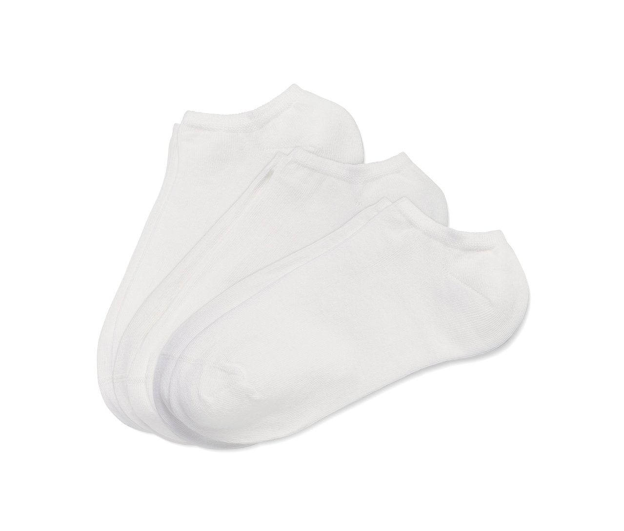 Három pár fehér bokazokni egymáson.