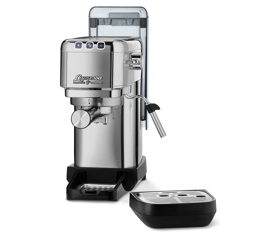 Ezüstszínű »Lapressa« karos eszpresszó kávéfőző.
