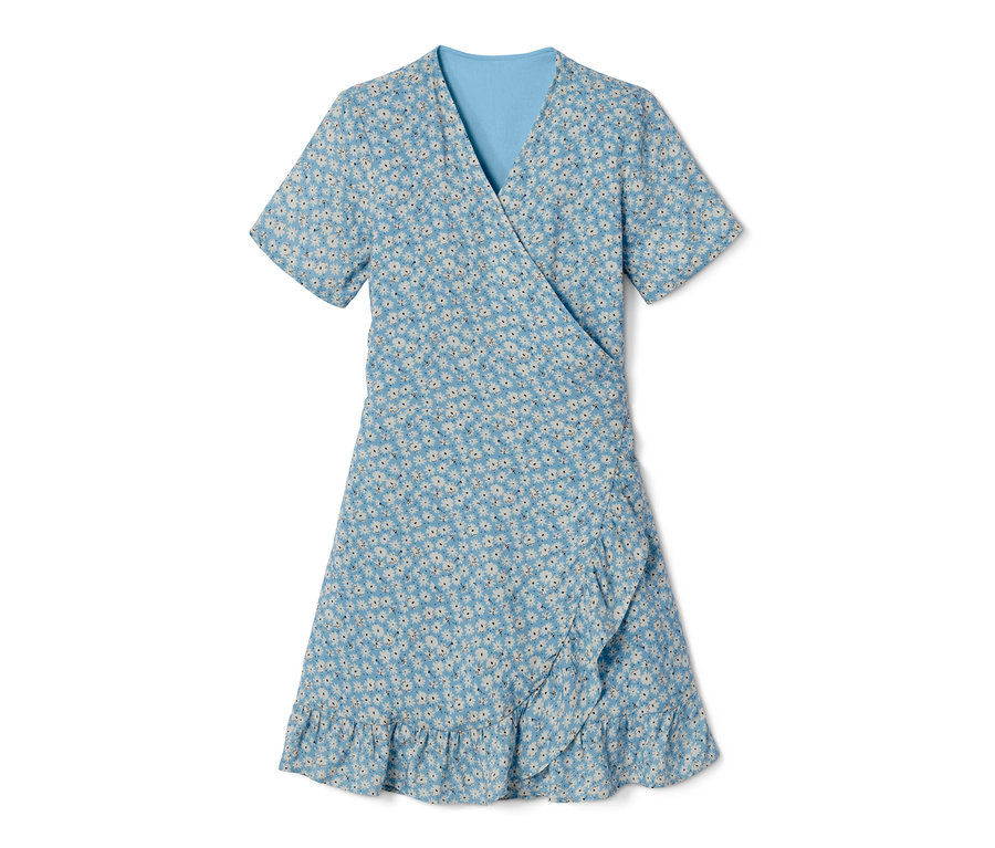 Kék, virágmintás átlapolós ruha.