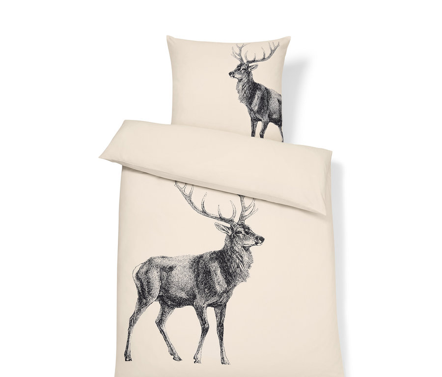 Mikroszálas ágynemű szarvas mintával.