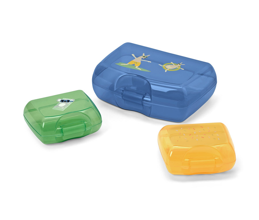 Három uzsonnásdoboz kék, zöld és sárga színben.