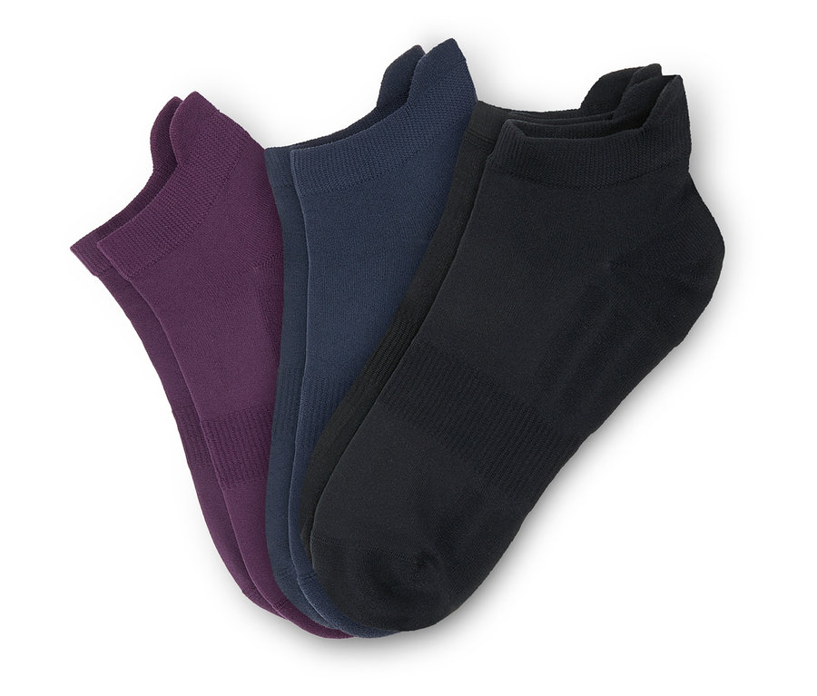 Három pár színes profi futózokni.