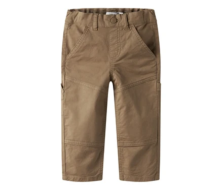 Khaki színű NAME IT twill nadrág stúdiófelvételen.