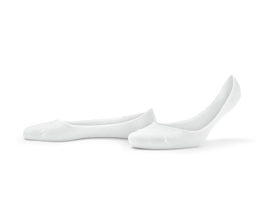 Két pár fehér titokzokni.