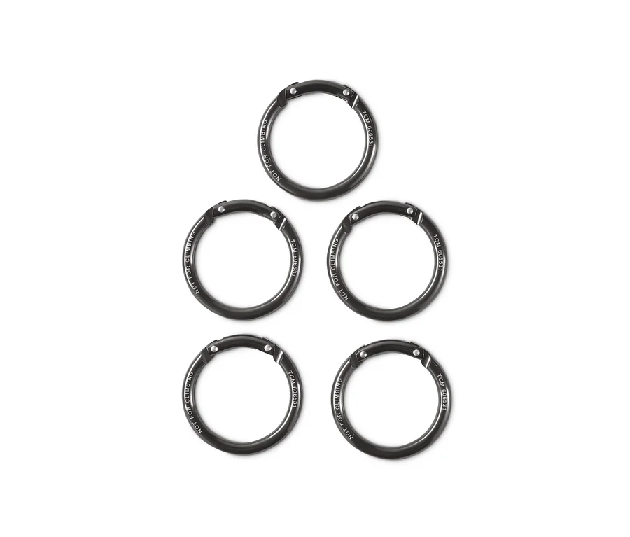 Öt karabiner kulcskarika