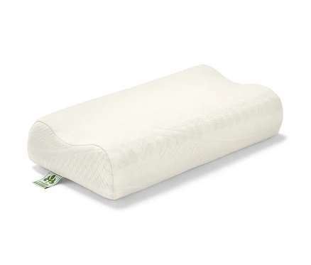 Egy irisette nyaktámasztó párna fehér háttéren.