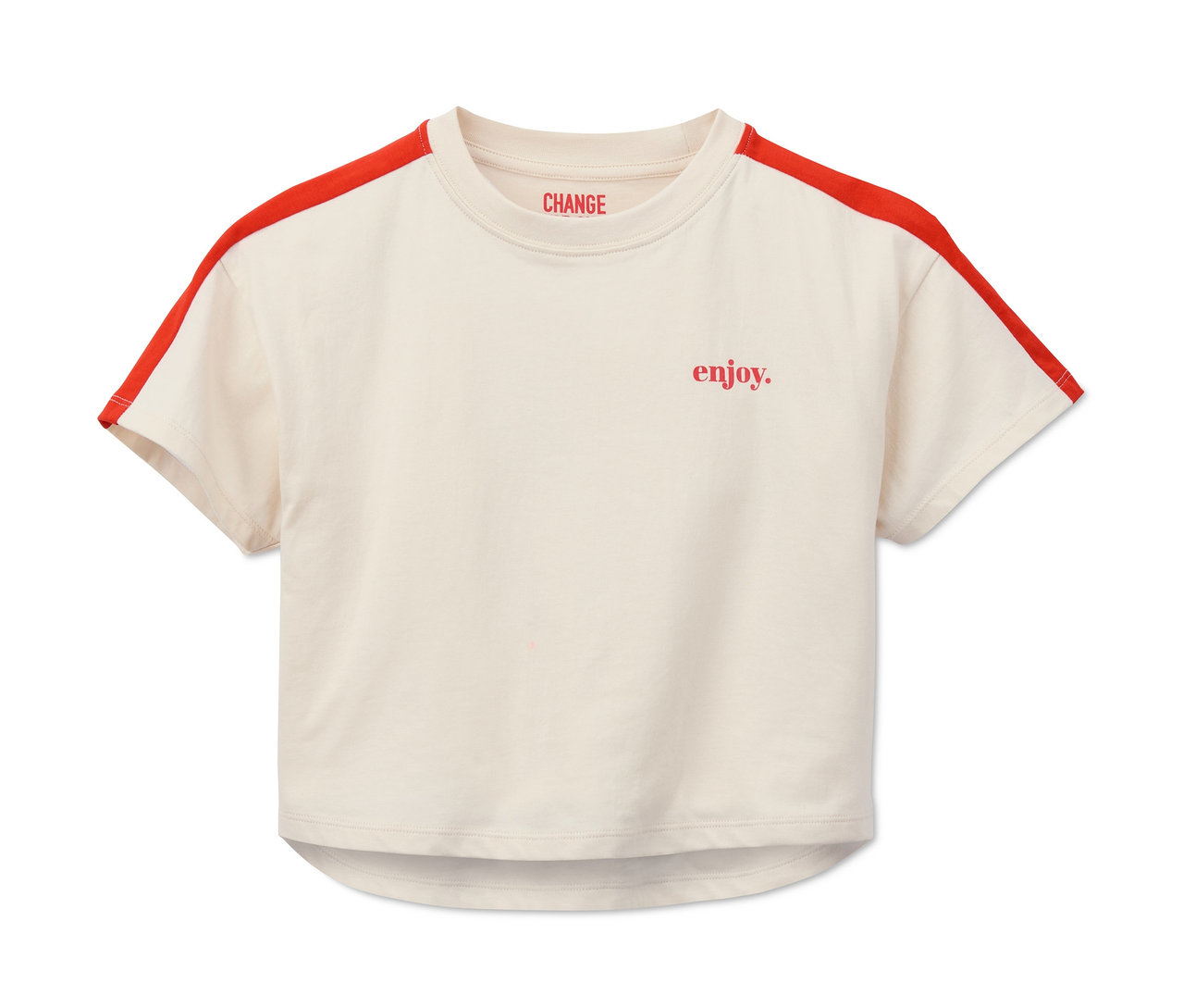 Egy krémszínű, rövidített szabású felső piros csíkokkal a vállán. A felsőn piros színnel a "enjoy." felirat olvasható.