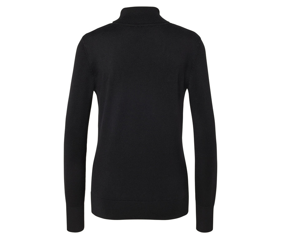 Hátulnézet egy fekete garbóról.