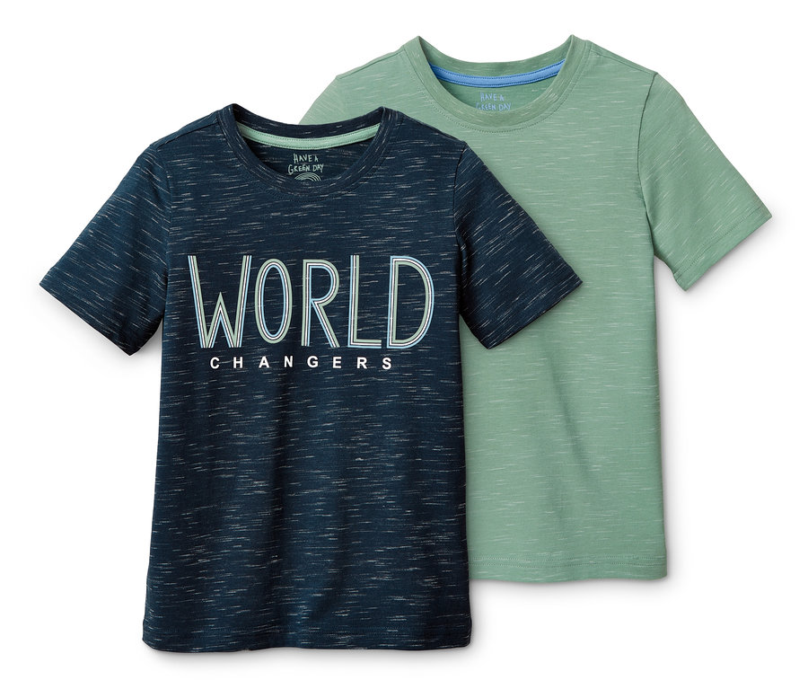 Két póló: egy sötétkék felirattal és egy világoszöld.