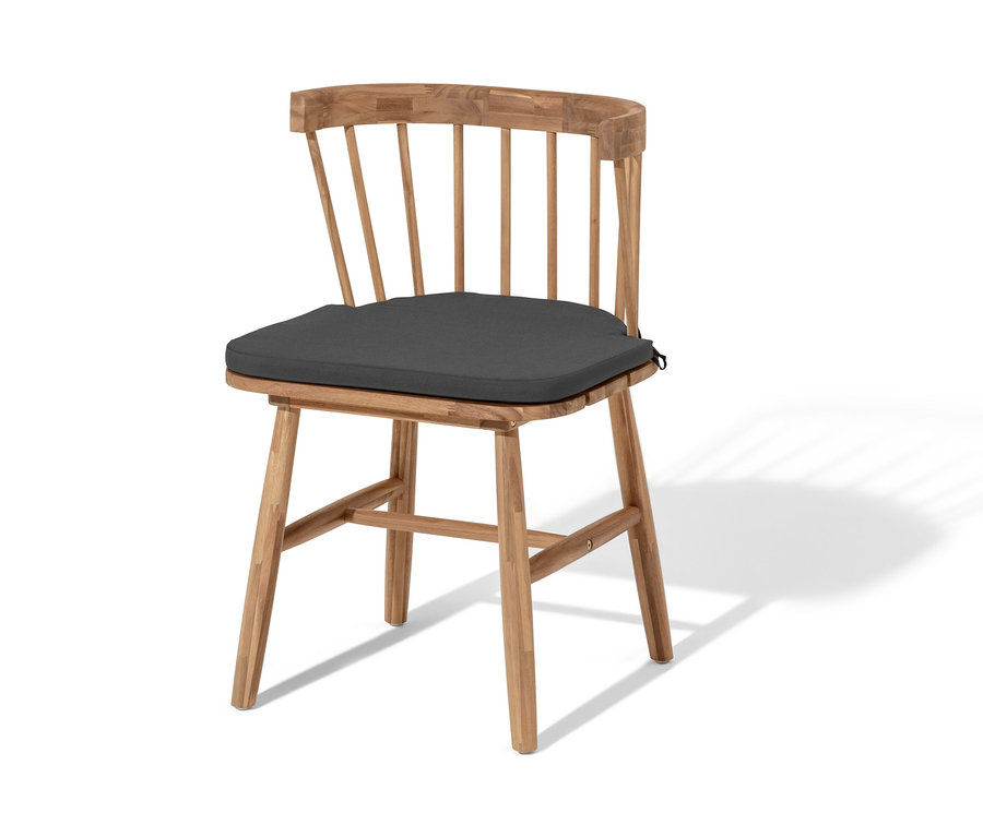 Étkezőszék üléspárnával.