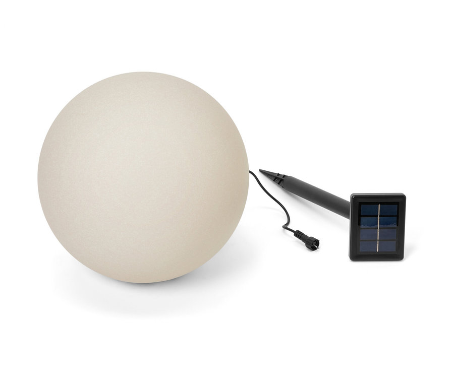 Napelemes gömblámpa homok színben, kb. 30 cm átmérővel.