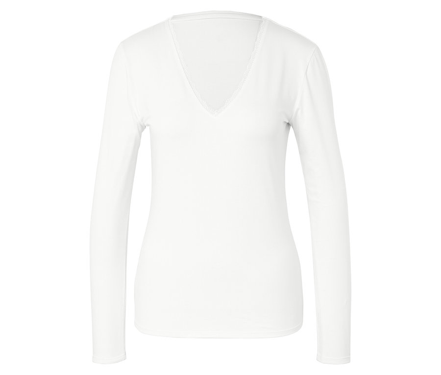 Fehér, hosszú ujjú, V-nyakú póló.