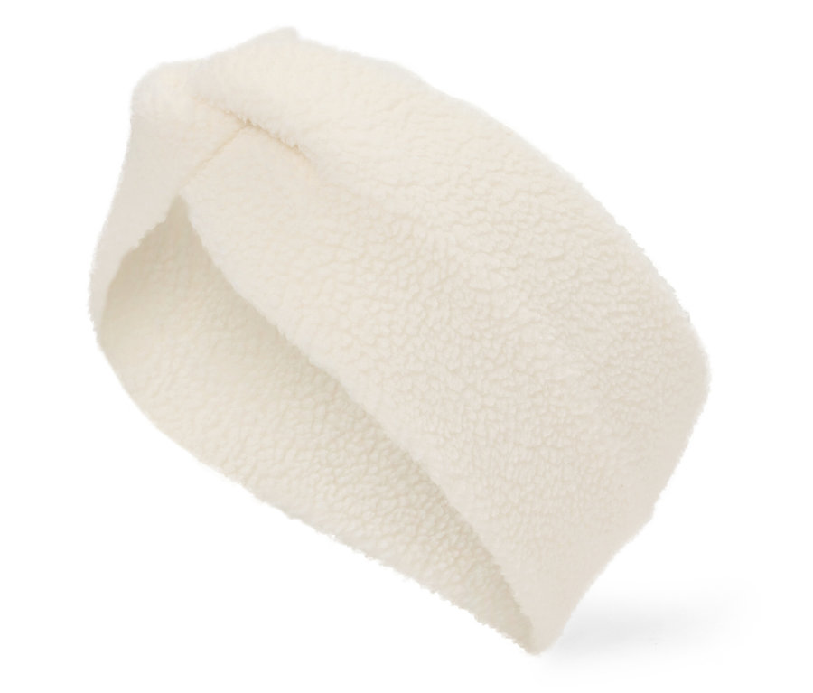 Krémszínű fleece fejpánt közelképe fehér háttérrel.
