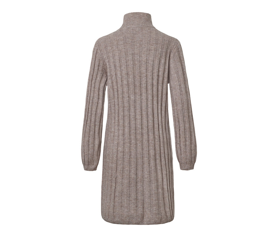 Hátulnézet egy taupe színű, gyapjú tartalmú kötött ruha.