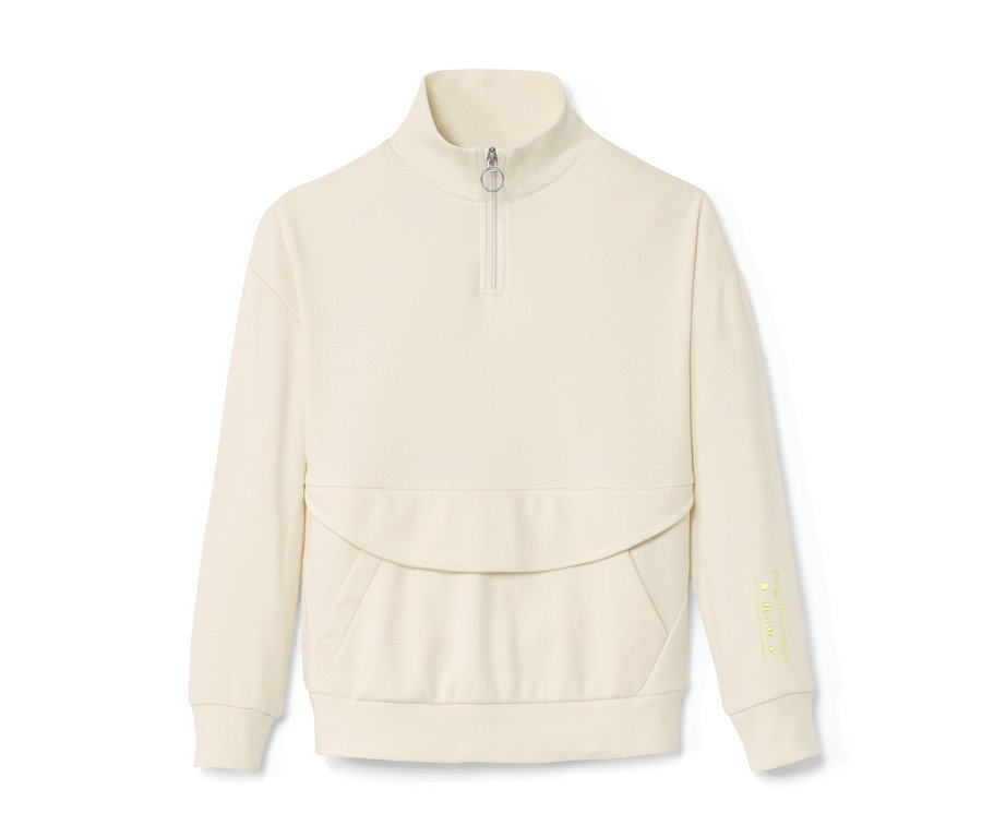 Krémszínű lány pulóver, állógallérral.