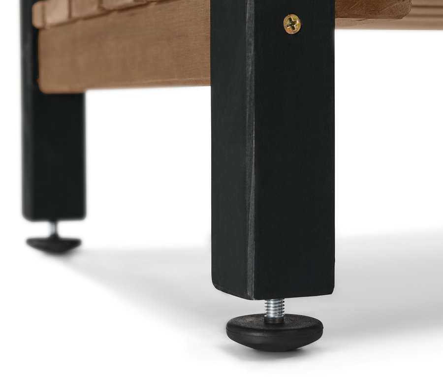 Közeli kép a Növénytartó állvány, Elin lábairól.